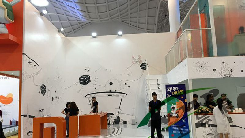 门头灯箱：不只是亮光，更是品牌形象的展示窗口